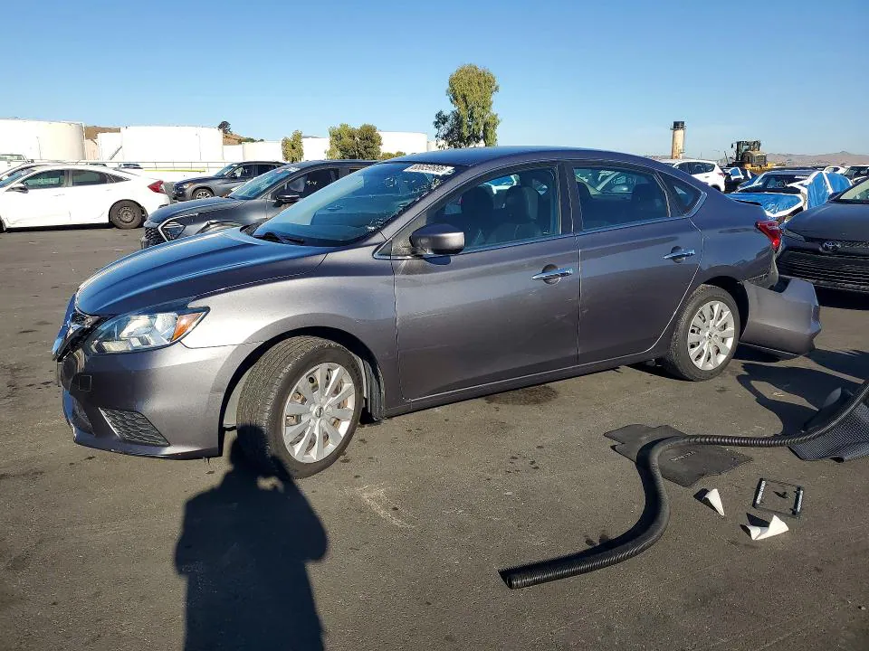 2018 Nissan Sentra VIN 3N1AB7AP9JY301377 фото 1