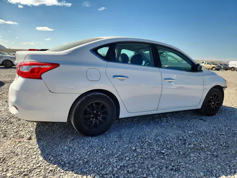2018 Nissan Sentra VIN 3N1AB7AP0JY282623 фото 3