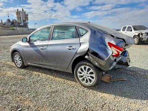 2018 Nissan Sentra VIN 3N1AB7AP0JY253087 фото 2