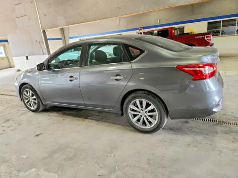 2018 NISSAN SENTRA VIN 3N1AB7AP3JY250989 фото 2