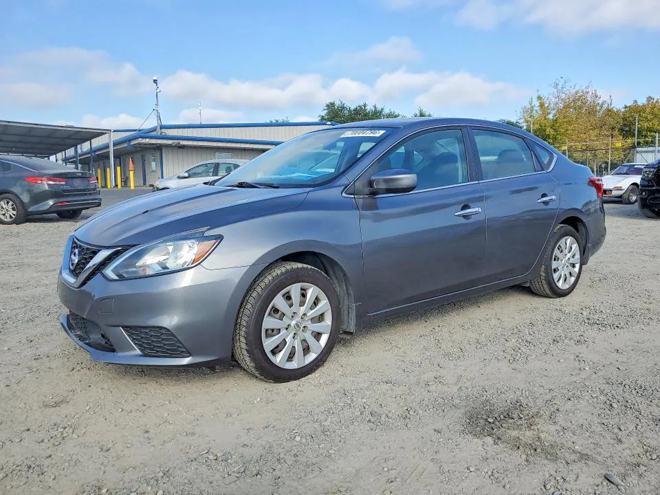 2018 Nissan Sentra VIN 3N1AB7AP2JY323320 фото 1