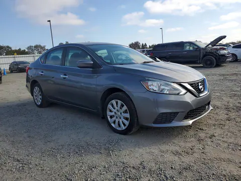 2018 Nissan Sentra VIN 3N1AB7AP2JY323320 фото 4