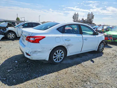 2018 Nissan Sentra VIN 3N1AB7AP0JL639277 фото 3