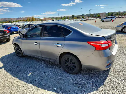 3N1AB7AP0JY255986 — 2018 Nissan Sentra, фото 2 с аукциона Copart 14.10.2026, Передняя часть