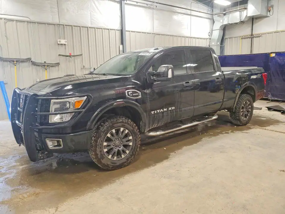 1N6BA1F44KN526527 Nissan Titan XD 2019 — повреждение Передняя часть, фото до ремонта