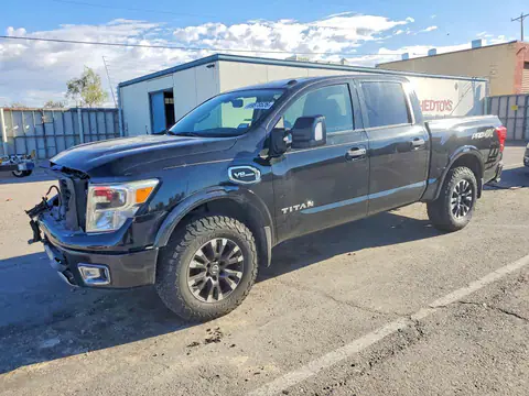 2017 Nissan Titan VIN 1N6AA1E50HN551102 фото 1