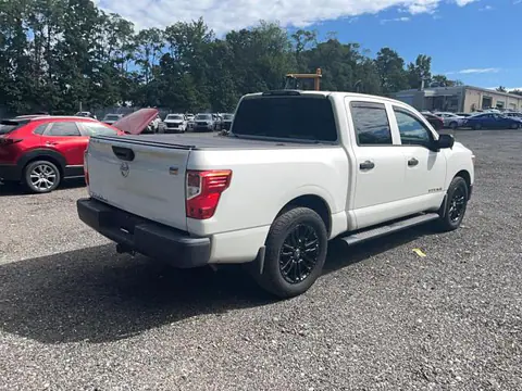 2017 NISSAN TITAN VIN 1N6AA1EK8HN533162 фото 4