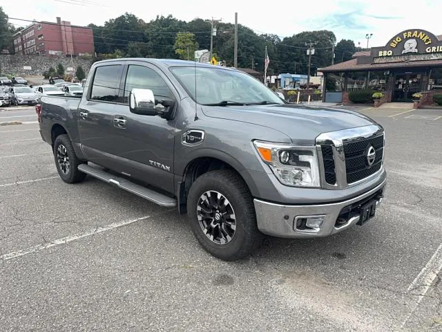 2017 NISSAN TITAN VIN 1N6AA1E5XHN506071 фото 1
