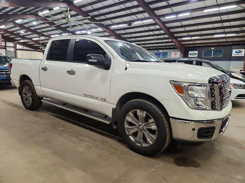 2018 Nissan Titan VIN 1N6AA1E59JN534689 фото 4