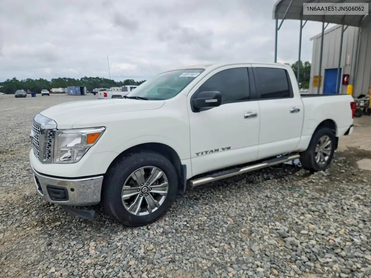 1N6AA1E51JN506062 Nissan Titan 2018 — повреждение Задняя часть, фото до ремонта