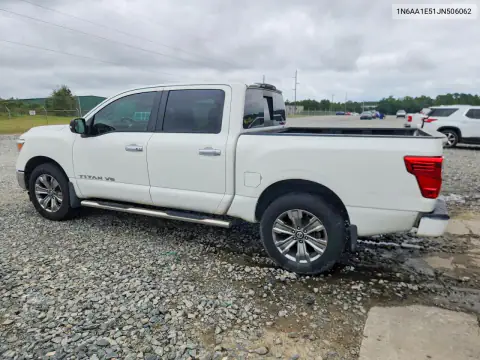 1N6AA1E51JN506062 — 2018 Nissan Titan, фото 2 с аукциона Copart 20.10.2026, Задняя часть
