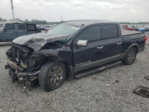 1N6AA1E60JN502044 — 2018 Nissan Titan, Передняя часть (Front End), фото до ремонта