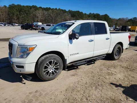 1N6AA1ED2MN504235 — 2021 Nissan Titan, Передняя часть (Front End), фото до ремонта
