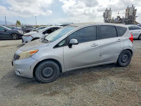 3N1CE2CP7EL406017 — 2014 Nissan Versa NOTE, Задняя часть (Rear End), фото до ремонта