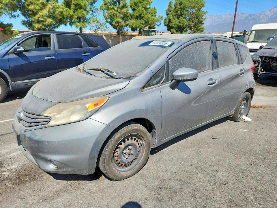 2015 Nissan VERSA NOTE VIN 3N1CE2CP8FL386961 фото 1