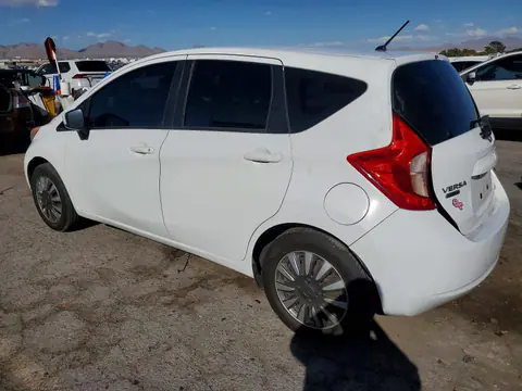 2015 Nissan VERSA NOTE VIN 3N1CE2CP9FL421846 фото 2