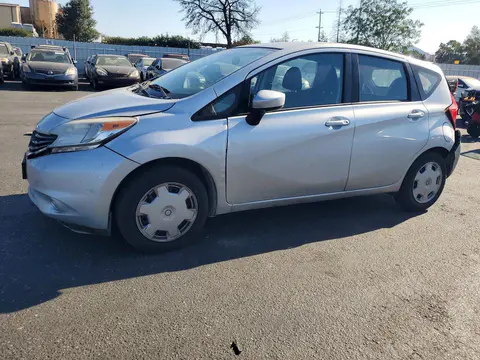 3N1CE2CP5GL364773 — 2016 Nissan Versa NOTE, Задняя часть (Rear End), фото до ремонта