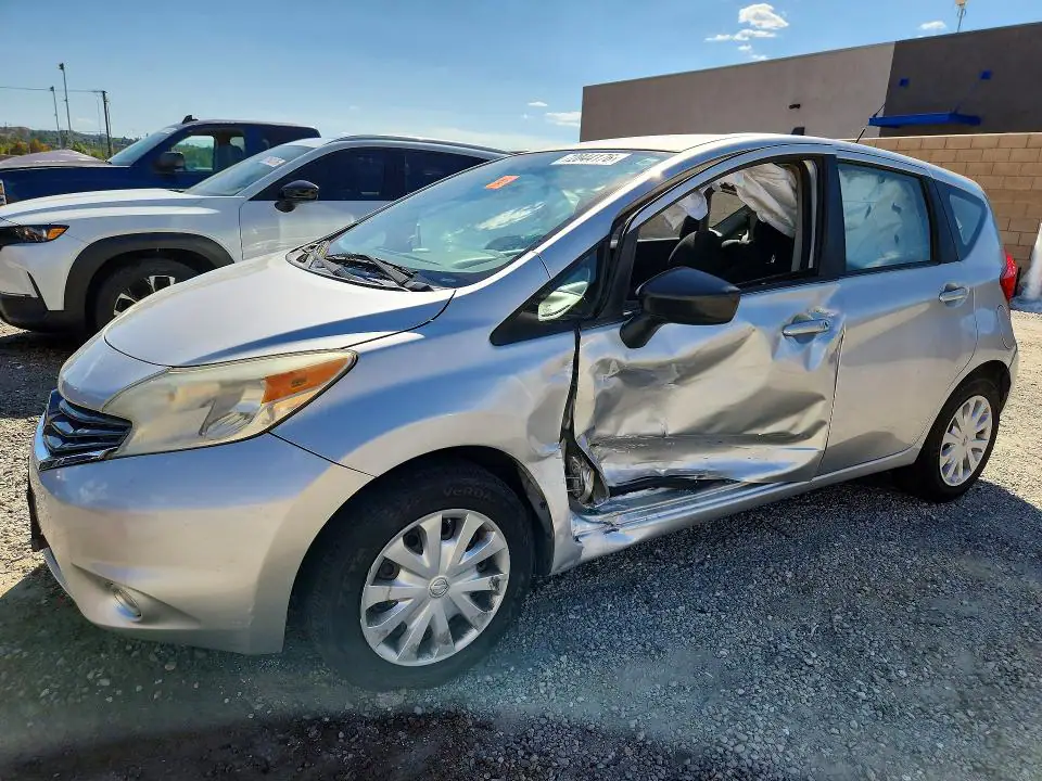 3N1CE2CP6GL375099 Nissan Versa NOTE 2016 — повреждение Боковая часть, фото до ремонта