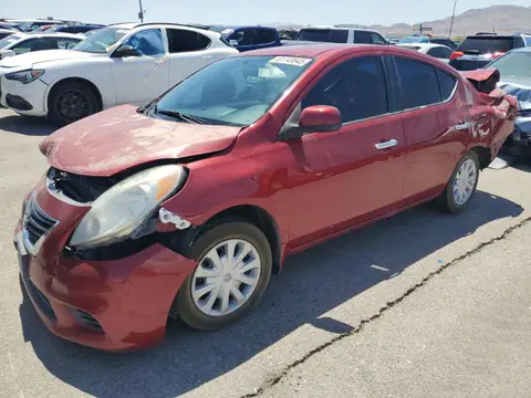 3N1CN7AP9CL890530 — 2012 Nissan Versa, Передняя часть (Front End), фото до ремонта