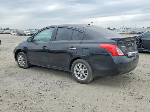 2014 Nissan Versa VIN 3N1CN7AP8EL841564 фото 2