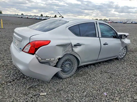 3N1CN7AP3EL840550 — 2014 Nissan Versa, фото 3 с аукциона Copart 14.10.2026, Повреждения со всех сторон