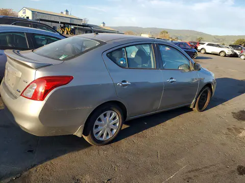 2014 Nissan Versa VIN 3N1CN7AP1EL863101 фото 3