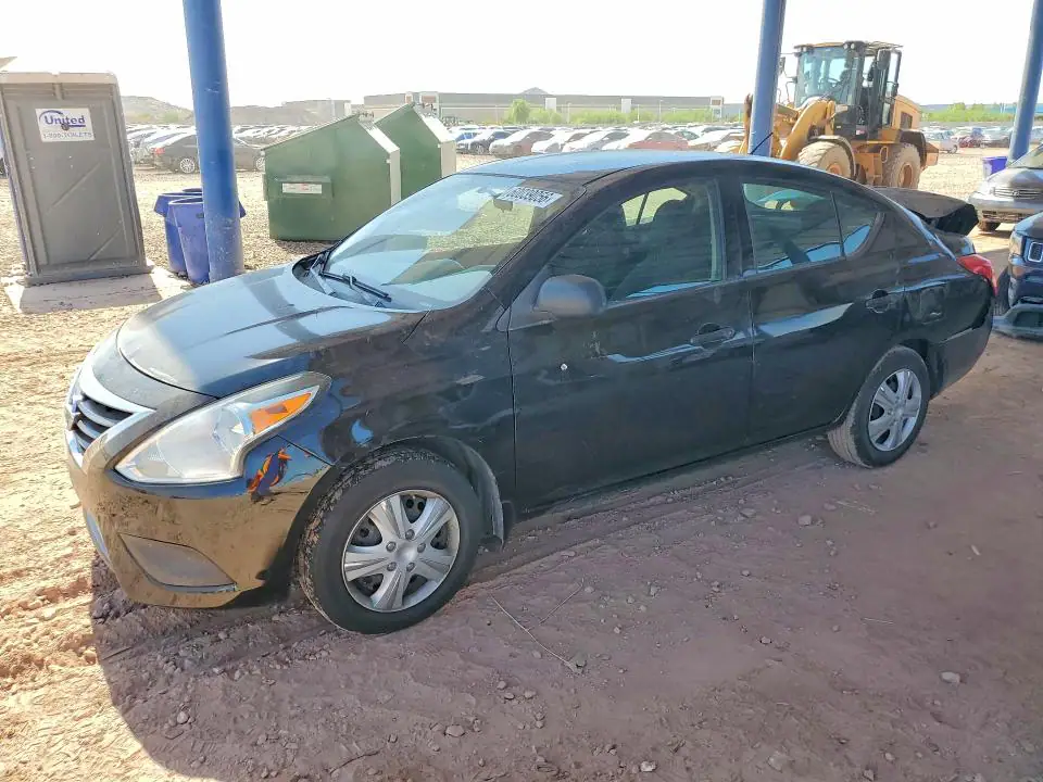 3N1CN7APXFL921515 Nissan Versa 2015 — повреждение Задняя часть, фото до ремонта