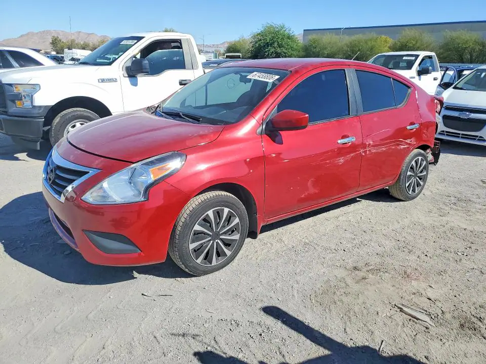 3N1CN7AP2FL844364 Nissan Versa 2015 — повреждение Задняя часть, фото до ремонта