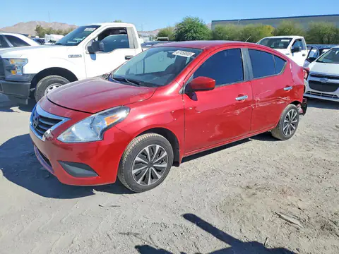 3N1CN7AP2FL844364 — 2015 Nissan Versa, Задняя часть (Rear End), фото до ремонта