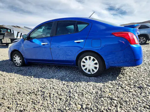 2015 Nissan Versa VIN 3N1CN7AP1FL937604 фото 2