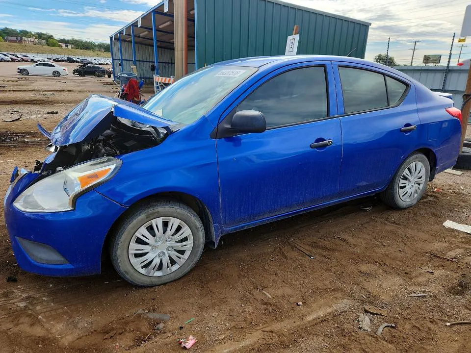 2015 NISSAN VERSA VIN 3N1CN7AP1FL861169 фото 1