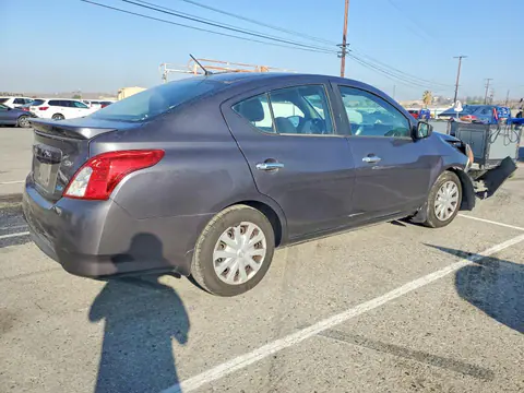2015 Nissan Versa VIN 3N1CN7AP3FL841618 фото 3