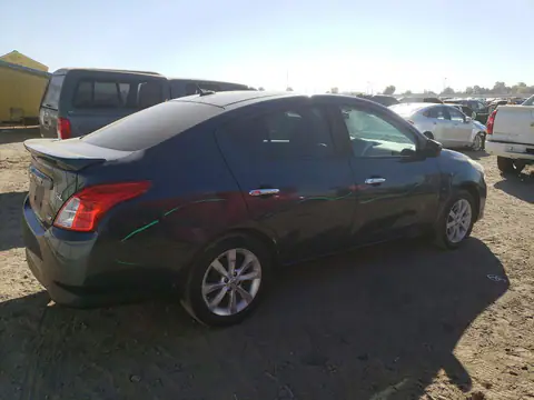 2015 Nissan Versa VIN 3N1CN7AP7FL800621 фото 3