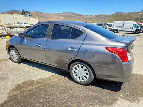 2016 Nissan Versa VIN 3N1CN7AP6GL875716 фото 2