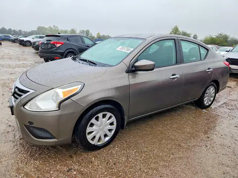 3N1CN7AP5GL865565 — 2016 Nissan Versa, Мелкие вмятины и царапины (Minor Dent/Scratches), фото до ремонта