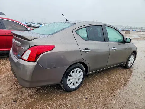 3N1CN7AP5GL865565 — 2016 Nissan Versa, фото 3 с аукциона Copart 06.10.2026, Мелкие вмятины и царапины