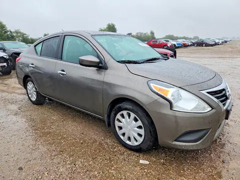 3N1CN7AP5GL865565 — 2016 Nissan Versa, фото 4 с аукциона Copart 06.10.2026, Мелкие вмятины и царапины