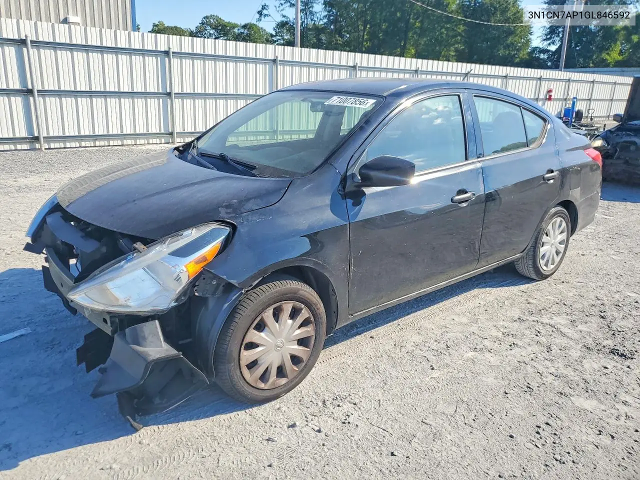 3N1CN7AP1GL846592 Nissan Versa 2016 — повреждение Передняя часть, фото до ремонта