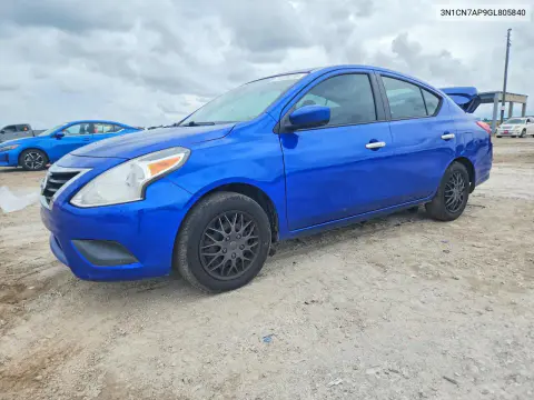 3N1CN7AP9GL805840 — 2016 Nissan Versa, Задняя часть, фото до ремонта