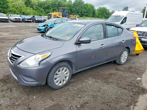 3N1CN7AP5HL896591 — 2017 Nissan Versa, Мелкие вмятины и царапины (Minor Dent/Scratches), фото до ремонта