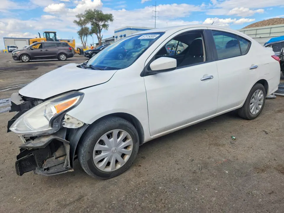 2017 Nissan Versa VIN 3N1CN7AP7HL806938 фото 1