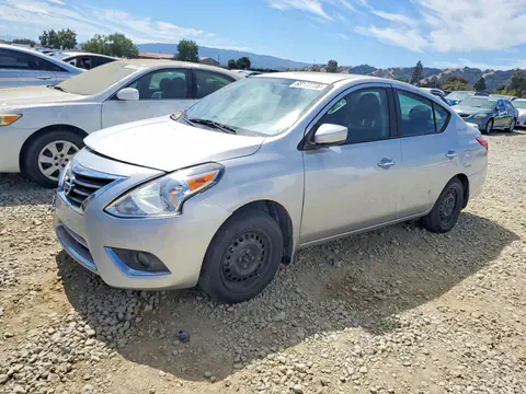 3N1CN7AP1HL849669 — 2017 Nissan Versa, Передняя часть (Front End), фото до ремонта
