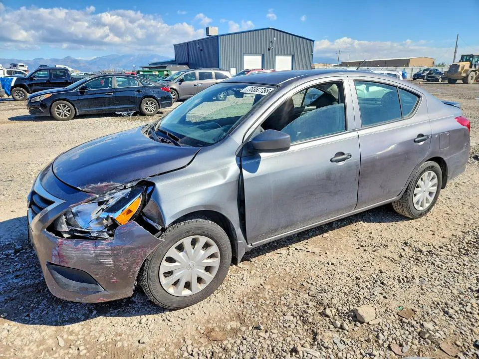 2017 Nissan Versa VIN 3N1CN7AP3HL847342 фото 1