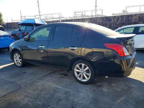 3N1CN7AP7HL834464 — 2017 Nissan Versa, фото 2 с аукциона Copart 14.10.2026, Механические повреждения