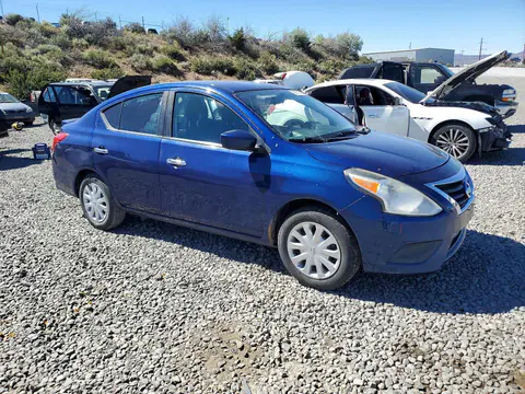 2018 Nissan Versa VIN 3N1CN7AP1JL864405 фото 4