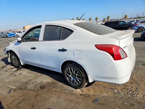 2018 Nissan Versa VIN 3N1CN7AP9JL803562 фото 2
