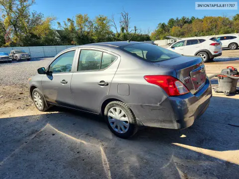 2018 Nissan Versa S VIN 3N1CN7AP5JL811707 фото 2