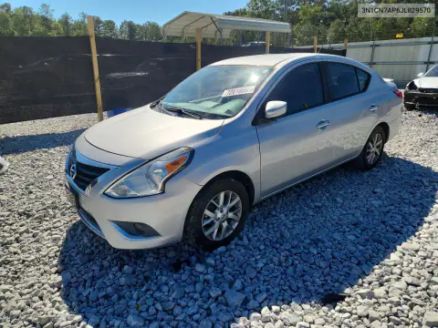 3N1CN7AP6JL829570 — 2018 Nissan Versa, Сторона, фото до ремонта