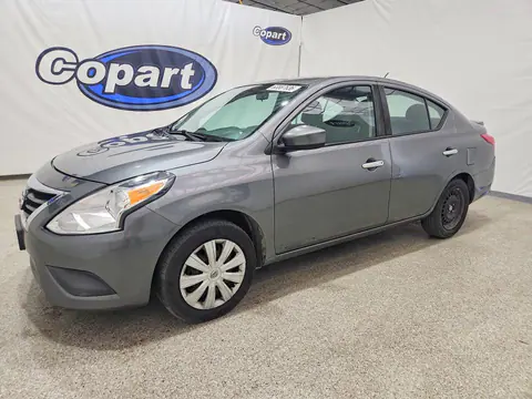 3N1CN7AP1KL858802 — 2019 Nissan Versa, Мелкие вмятины и царапины (Minor Dent/Scratches), фото до ремонта