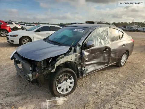3N1CN7AP9KL806527 — 2019 Nissan Versa, Передняя часть, фото до ремонта